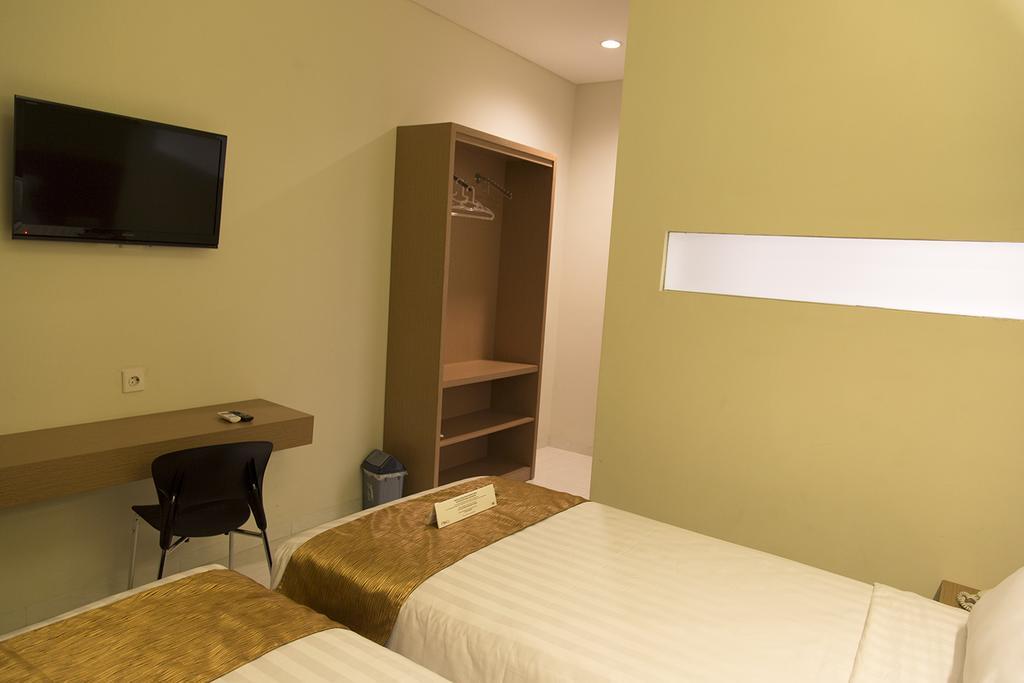 Gm253 Hotel Jembel Стая снимка