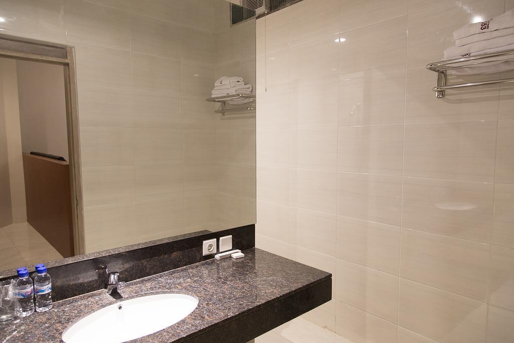 Gm253 Hotel Jembel Стая снимка