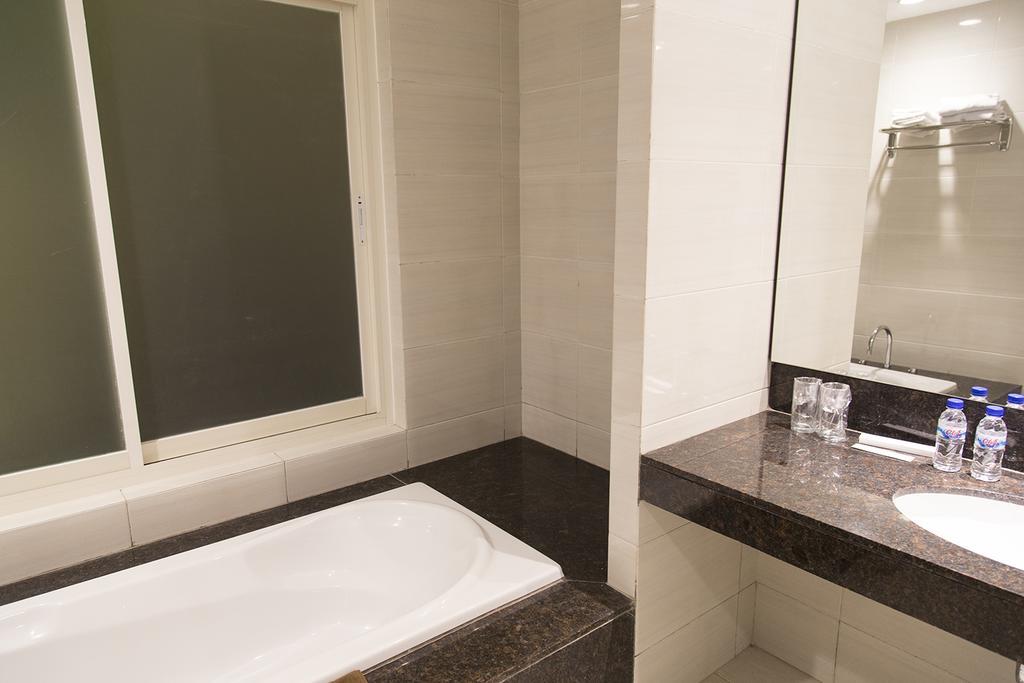 Gm253 Hotel Jembel Стая снимка