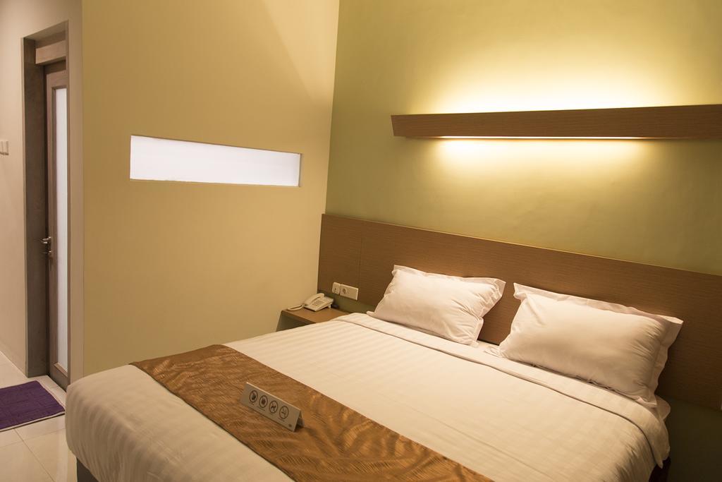Gm253 Hotel Jembel Стая снимка